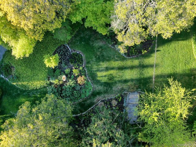 32 Laveta Place, Nyack, NY 10960