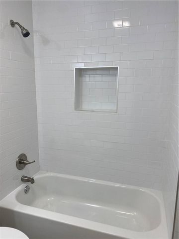 2305 Cedrick CV D, Austin, TX 78748