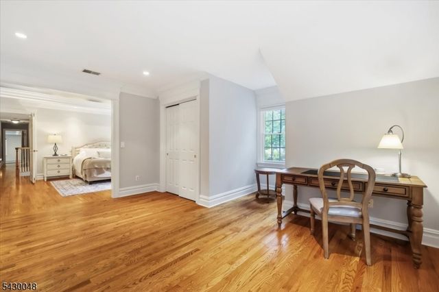 11 King Alex Ct, Sparta Twp., NJ 07871