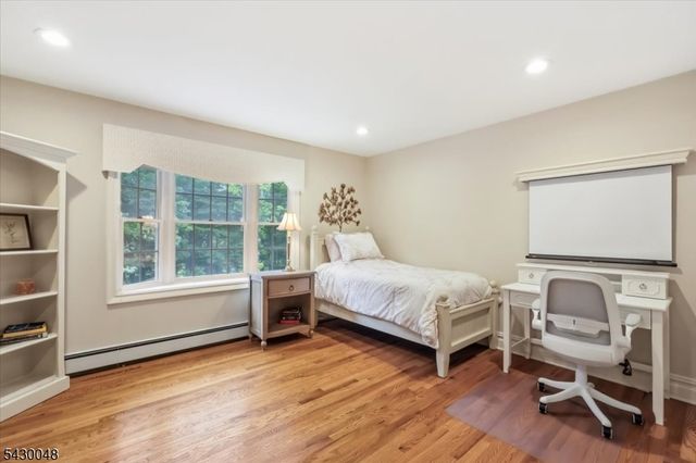 11 King Alex Ct, Sparta Twp., NJ 07871