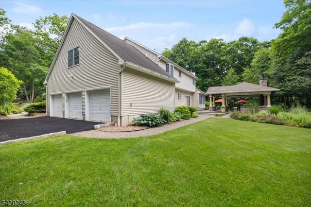 11 King Alex Ct, Sparta Twp., NJ 07871