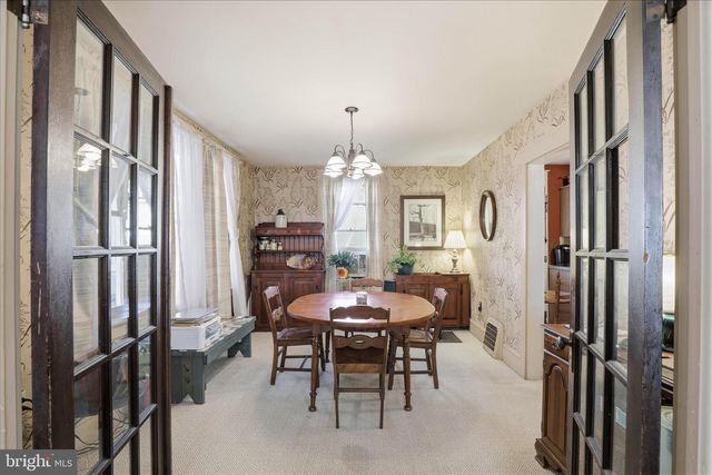 243 W FRANKLIN ST, Ephrata, PA 17522