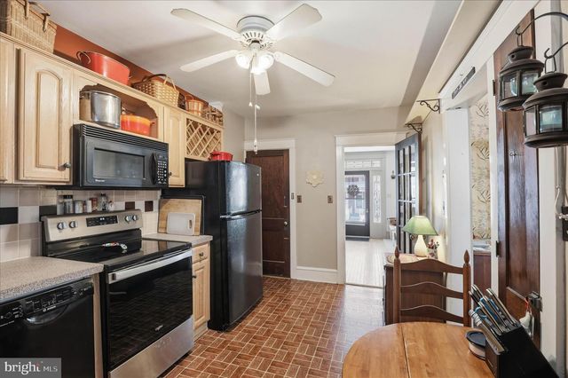 243 W FRANKLIN ST, Ephrata, PA 17522