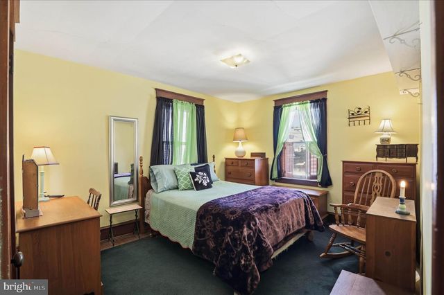 243 W FRANKLIN ST, Ephrata, PA 17522