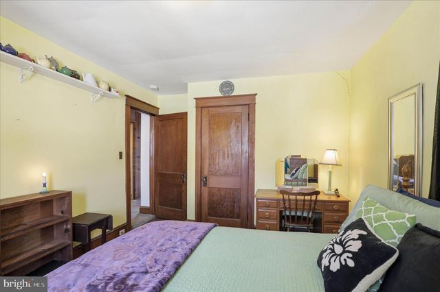 243 W FRANKLIN ST, Ephrata, PA 17522