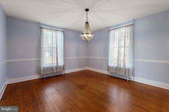 10 NEW CUT RD, Round Hill, VA 20141