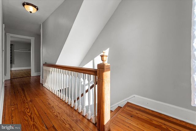 10 NEW CUT RD, Round Hill, VA 20141