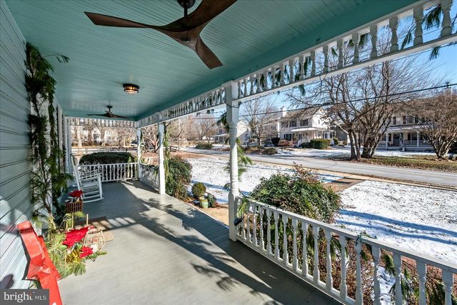 10 NEW CUT RD, Round Hill, VA 20141