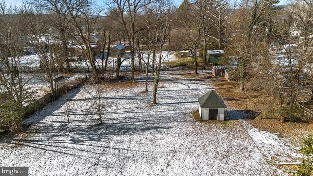 10 NEW CUT RD, Round Hill, VA 20141