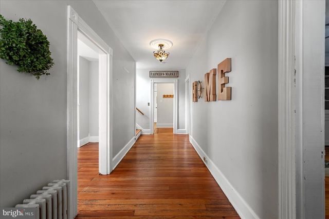 10 NEW CUT RD, Round Hill, VA 20141