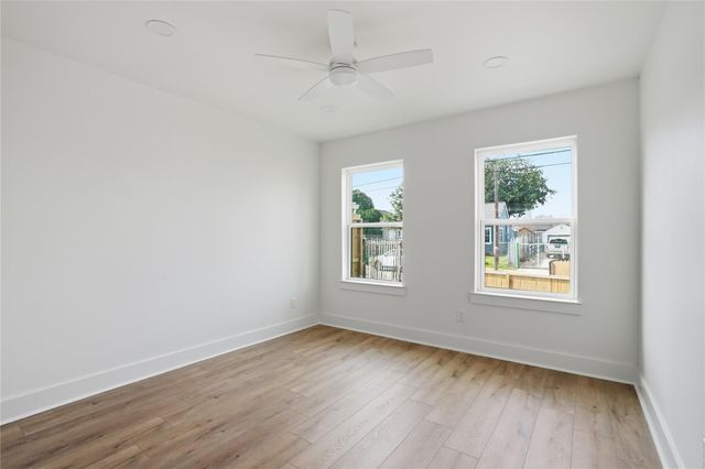 532 N Super Street, Houston, TX 77011