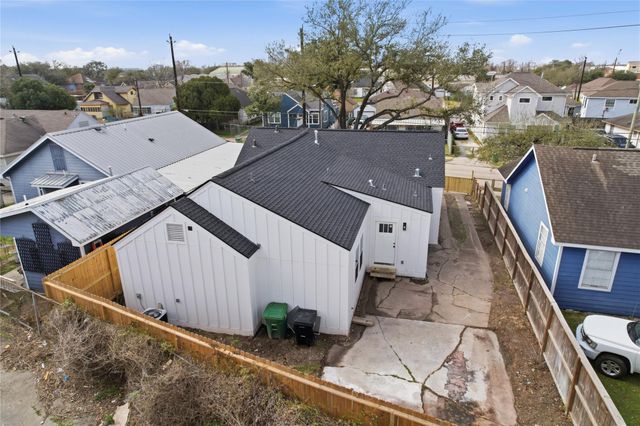 532 N Super Street, Houston, TX 77011