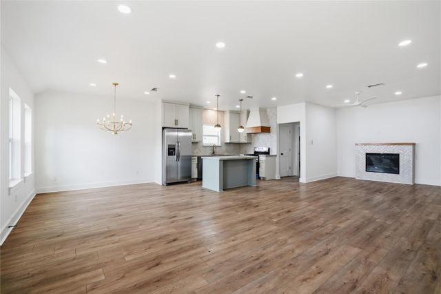 532 N Super Street, Houston, TX 77011