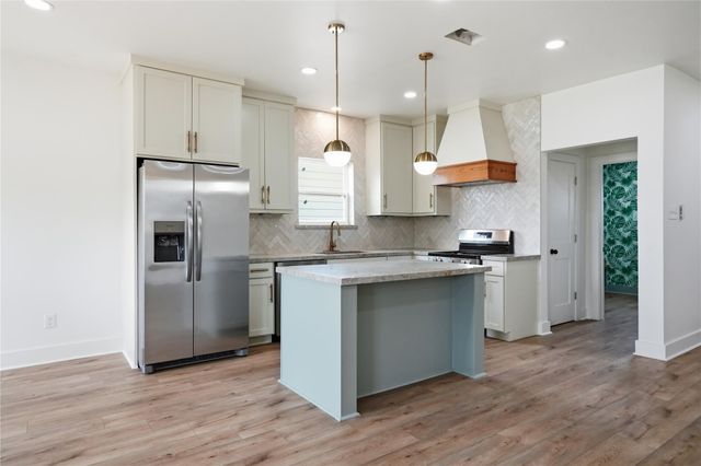 532 N Super Street, Houston, TX 77011