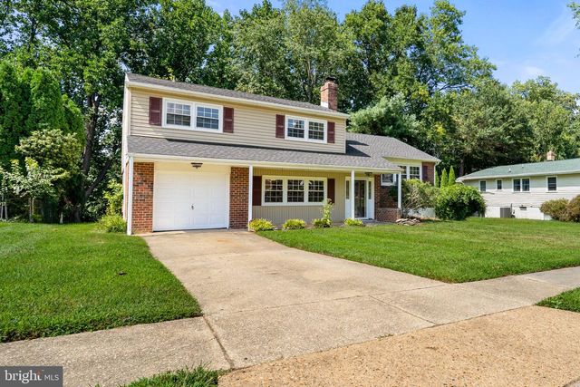 1207 FLINT HILL RD, Wilmington, DE 19808