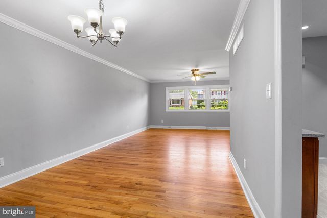 1207 FLINT HILL RD, Wilmington, DE 19808
