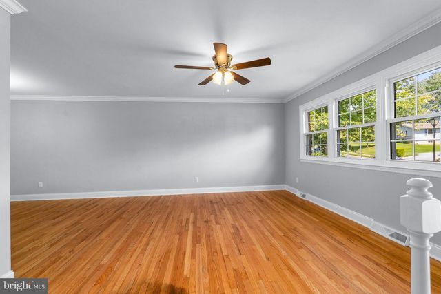 1207 FLINT HILL RD, Wilmington, DE 19808