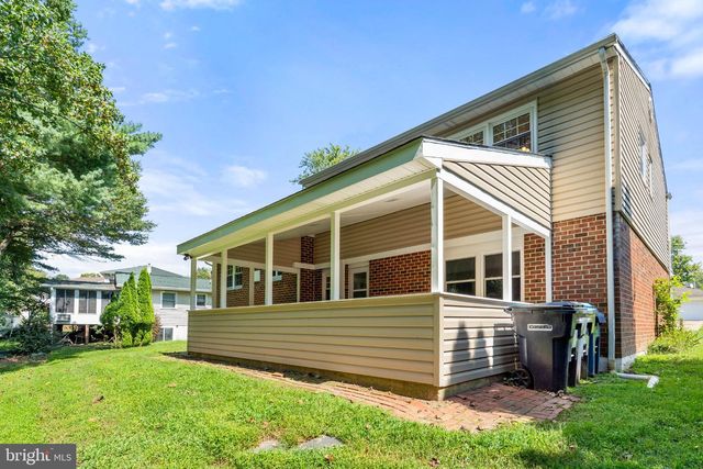 1207 FLINT HILL RD, Wilmington, DE 19808