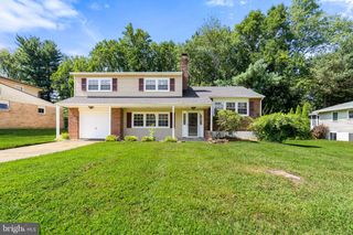 1207 FLINT HILL RD, Wilmington, DE 19808