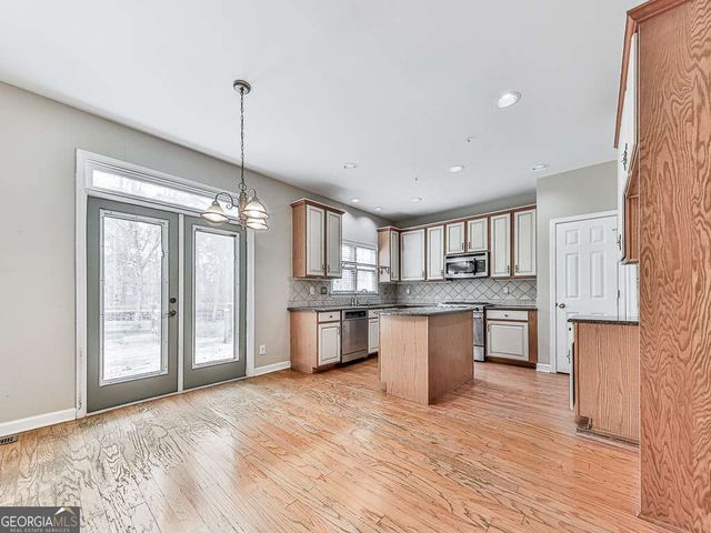 770 Heathland Drive, Roswell, GA 30075