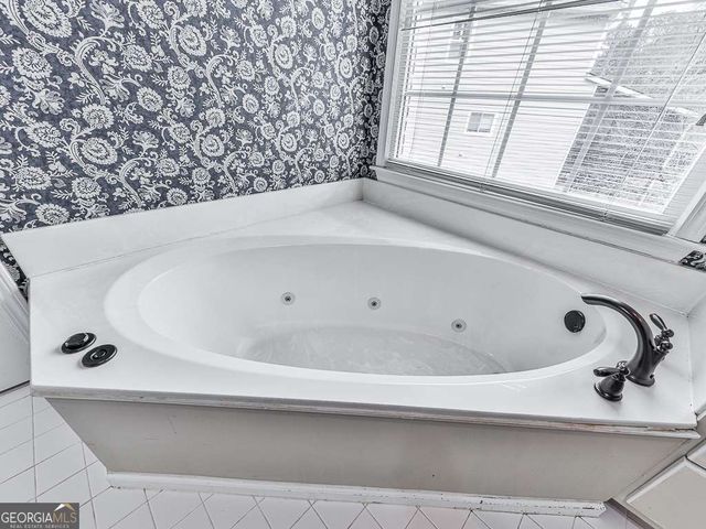 770 Heathland Drive, Roswell, GA 30075