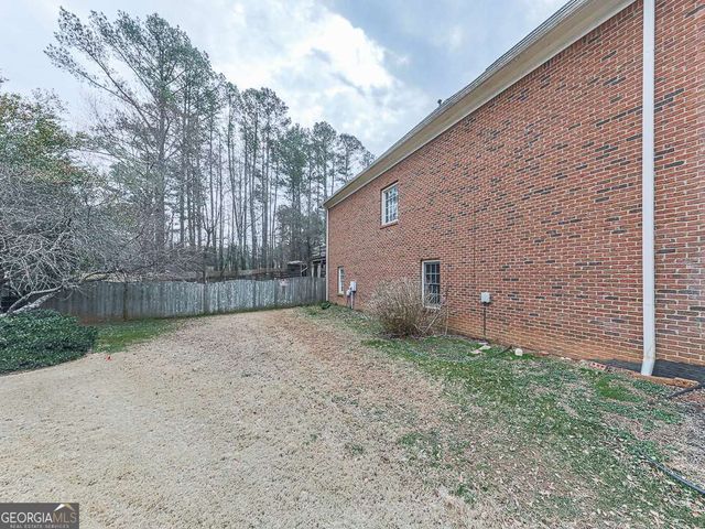 770 Heathland Drive, Roswell, GA 30075