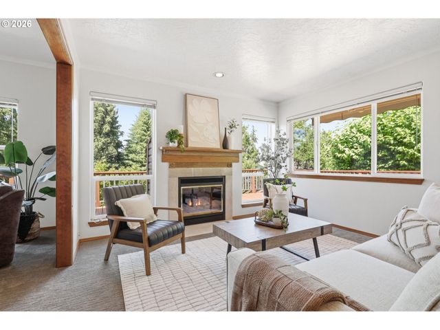 22890 Sw LINCOLN St, Sherwood, OR 97140