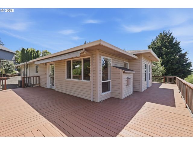 22890 Sw LINCOLN St, Sherwood, OR 97140