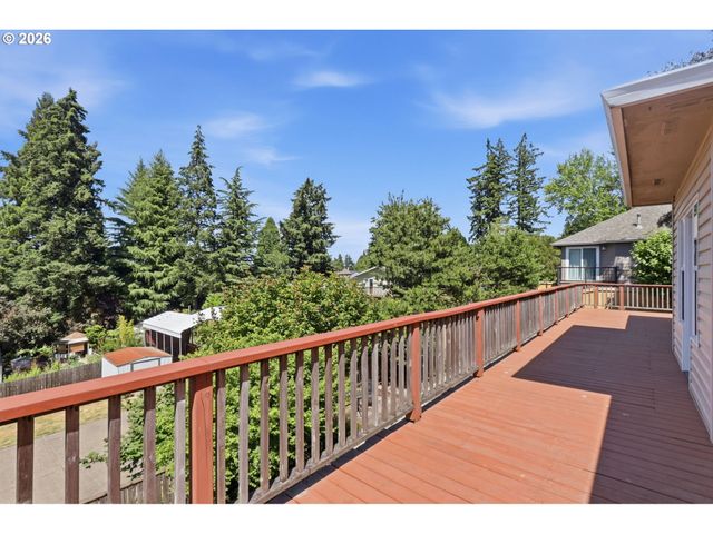 22890 Sw LINCOLN St, Sherwood, OR 97140