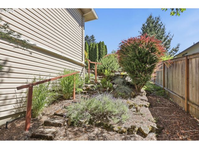 22890 Sw LINCOLN St, Sherwood, OR 97140