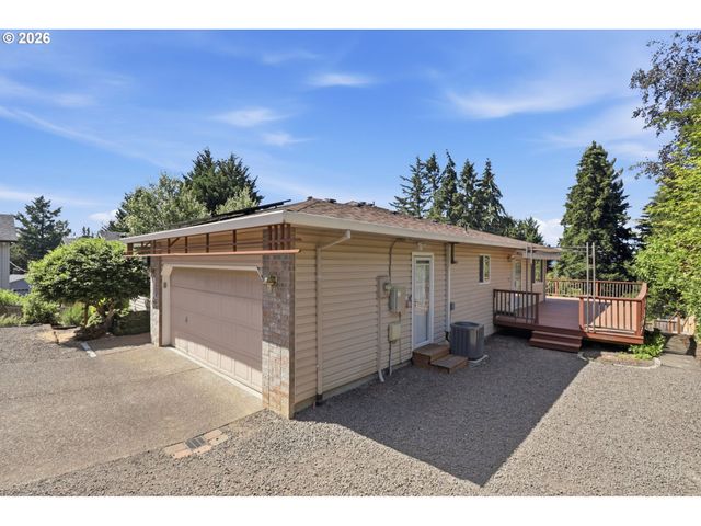 22890 Sw LINCOLN St, Sherwood, OR 97140