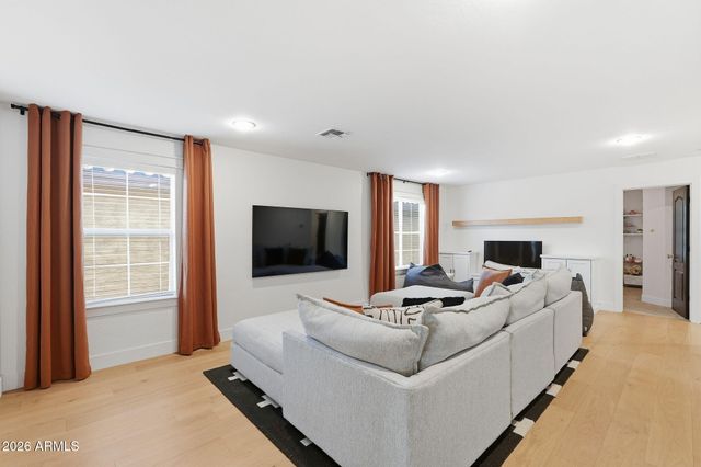 4932 S DASSAULT Way, Mesa, AZ 85212