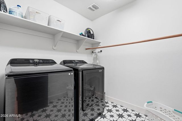 4932 S DASSAULT Way, Mesa, AZ 85212