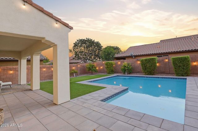 4932 S DASSAULT Way, Mesa, AZ 85212