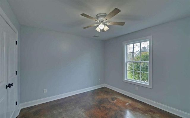 5270 Union Circle, Flowery Branch, GA 30542