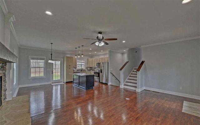 5270 Union Circle, Flowery Branch, GA 30542