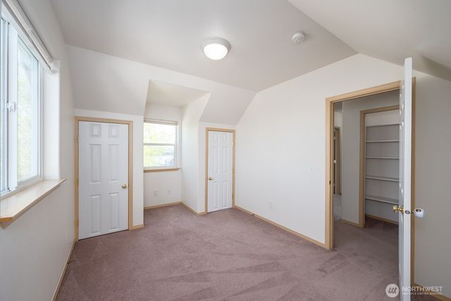 901 W Windrose Drive, Moses Lake, WA 98837