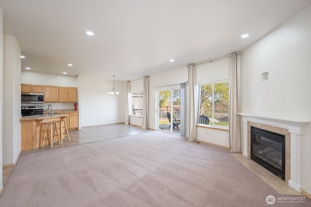 901 W Windrose Drive, Moses Lake, WA 98837