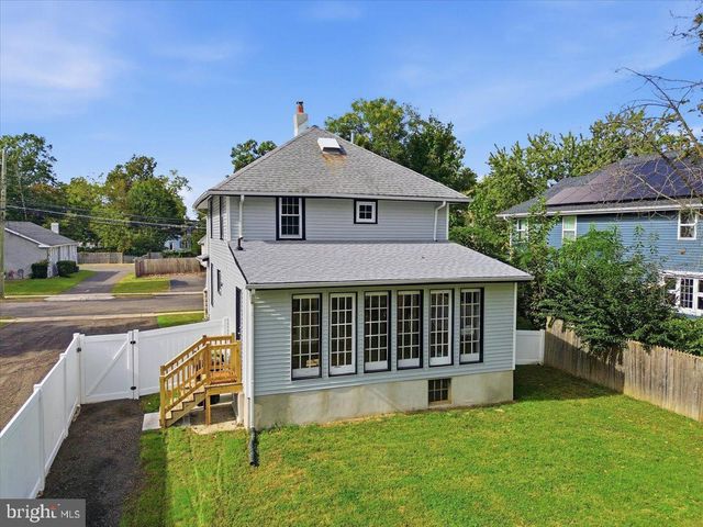 120 WASHINGTON AVE, Berlin, NJ 08009