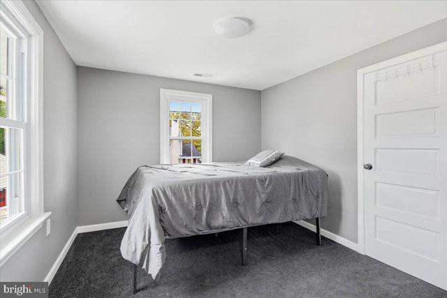 120 WASHINGTON AVE, Berlin, NJ 08009