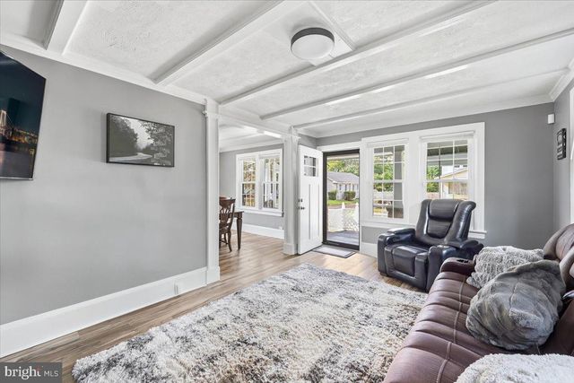 120 WASHINGTON AVE, Berlin, NJ 08009