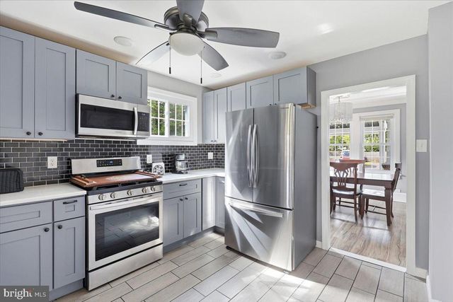 120 WASHINGTON AVE, Berlin, NJ 08009