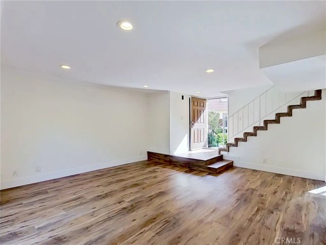 27464 Country Glen, Agoura Hills, CA 91301