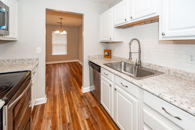 1307 Apex Lane, Charleston, SC 29412