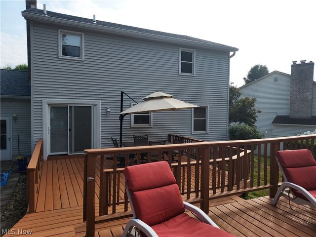 1329 Valley View Drive, Youngstown, OH 44512