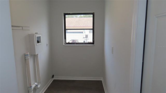 807 NECTAR ROAD, Venice, FL 34293