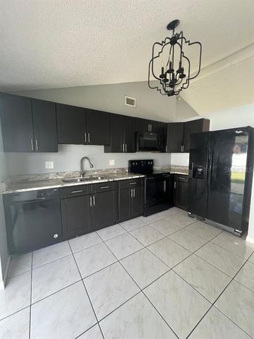 10107 TALLWOOD COURT, Tampa, FL 33615