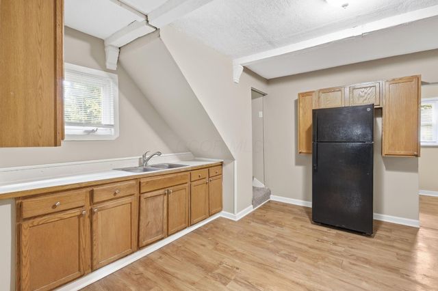 2297 Albert Avenue, Columbus, OH 43224