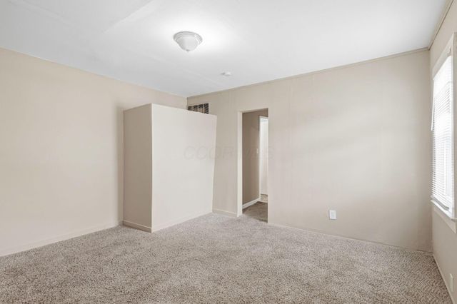 2297 Albert Avenue, Columbus, OH 43224