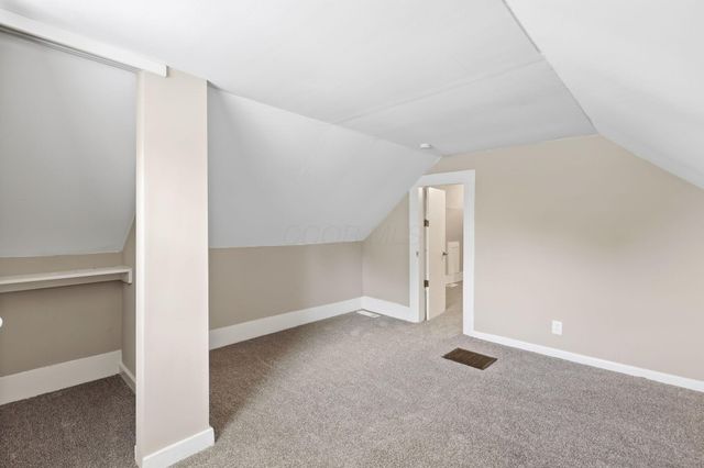 2297 Albert Avenue, Columbus, OH 43224